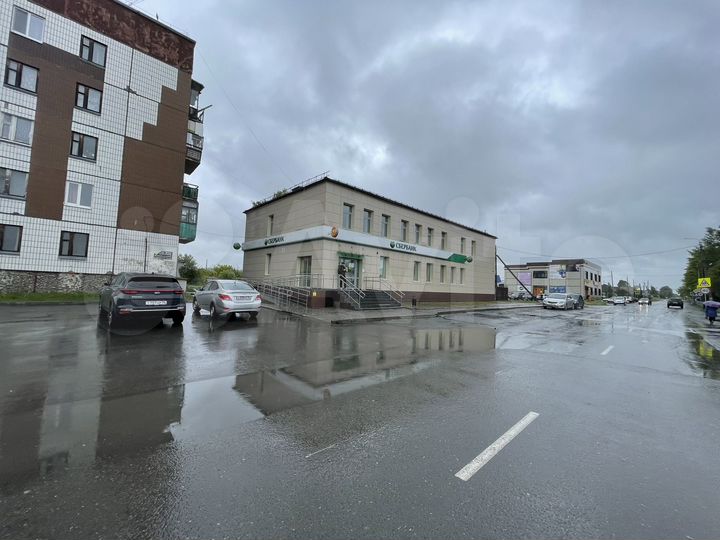 Здание в Центре Туринска 506 м²