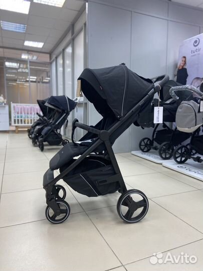 Прогулочная коляска Carrello Bravo 2023, черный