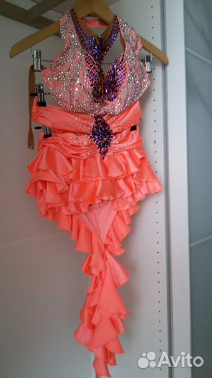 Бальные платья