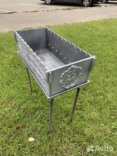 Мангал чугунный