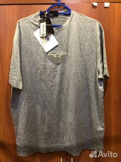Футболка armani