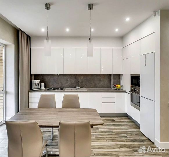 Угловая кухня. Кухонный гарнитур на заказ