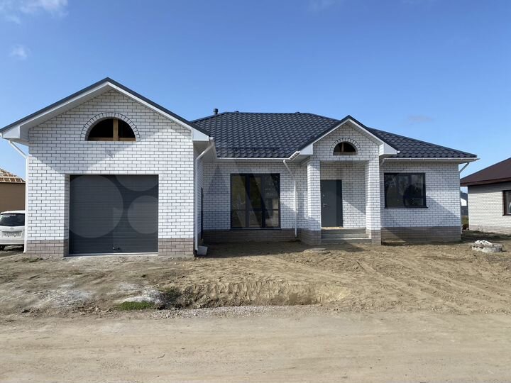 Дом 172 м² на участке 9 сот.