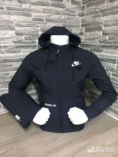 Спортивный костюм новый