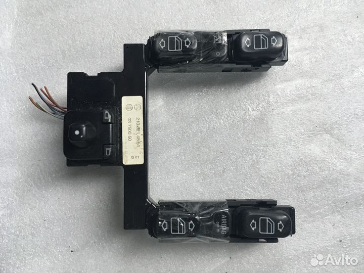 Блок стеклоподъемников Mercedes A21082145517C