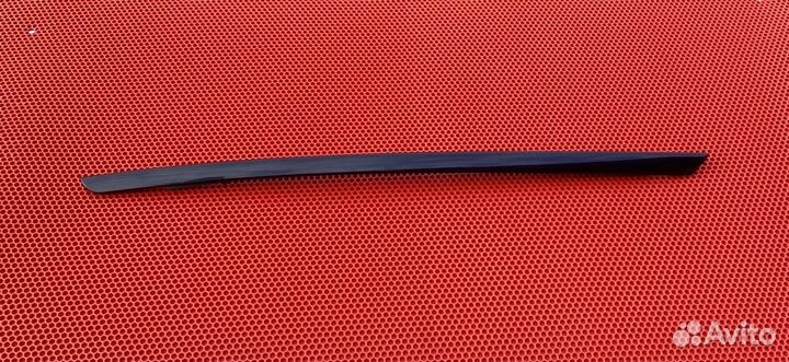 Молдинг лобового стекла правый citroen c4