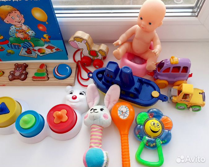 Продам развивающие игрушки пакетом