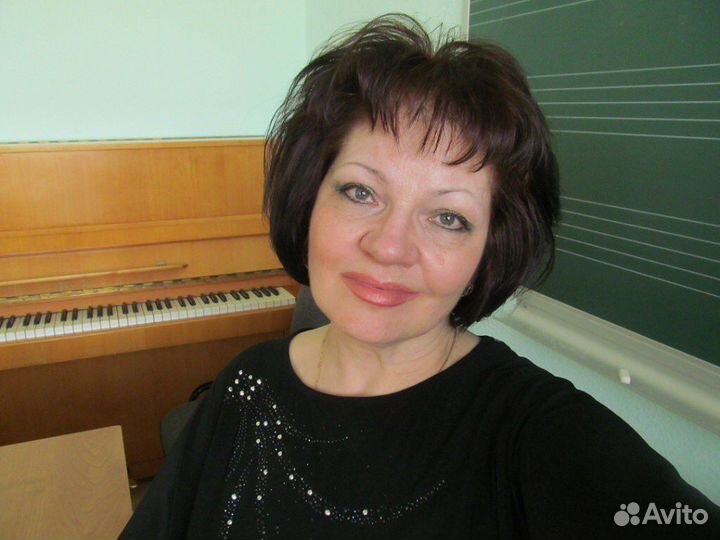 Репетитор по сольфеджио и теории музыки