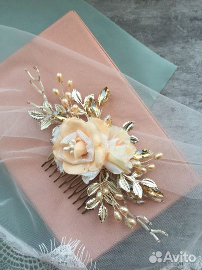 Украшение для волос. Свадебная прическа