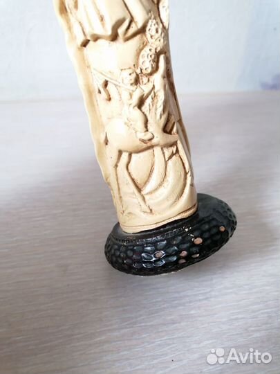 Статуэтка нэцкэ старец СССР