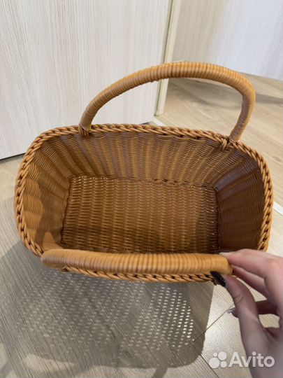 Корзина плетеная большая