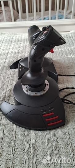 Джойстик thrustmaster t-flight hotas x