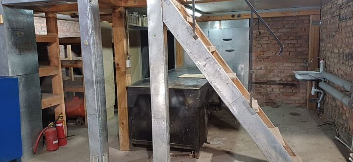 Помещение свободного назначения, 135 м²