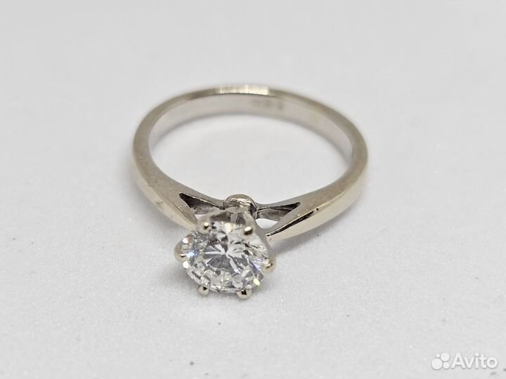 Кольцо с бриллиантом 0.8 карат