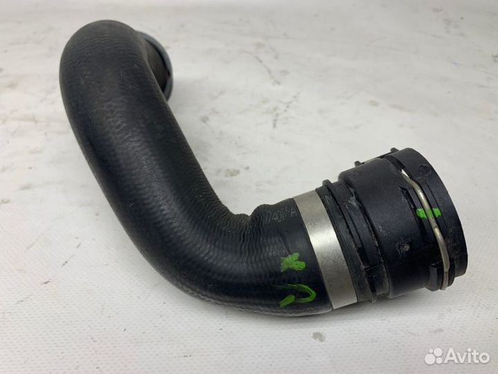 Патрубок системы охлаждения Mercedes-Benz Gl X166