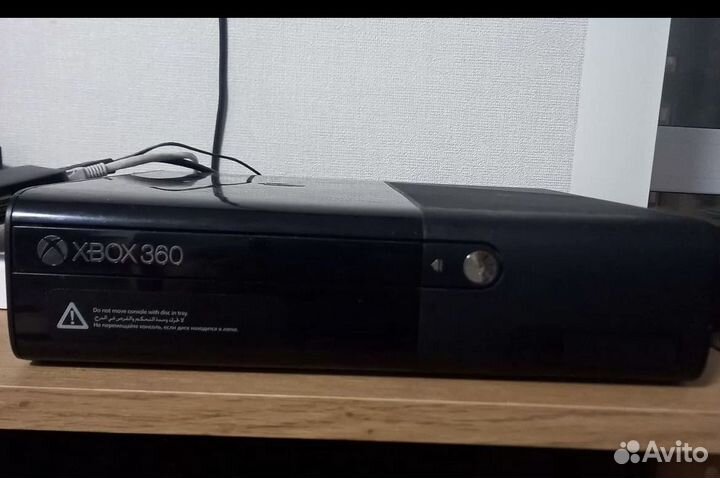 Приставка Xbox 360
