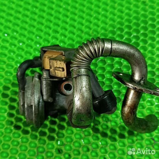 Клапан рециркуляции выхлопных газов Mercedes-Benz