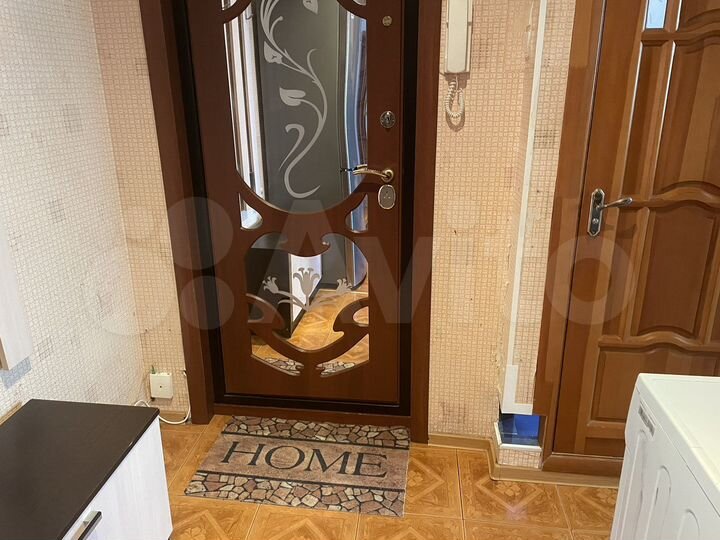 3-к. квартира, 61 м², 3/9 эт.