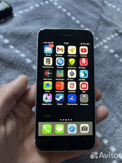 iPhone SE (2020), 64 ГБ