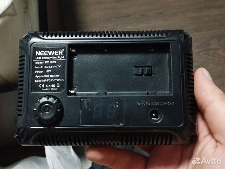Neewer pt-176s свет для видео