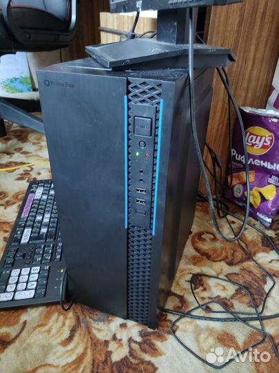 Компьютер на 775 сокете