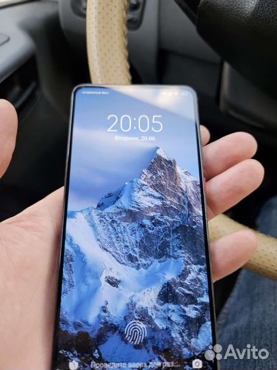 Мобильные телефоны бу xiaomi mi 9t pro