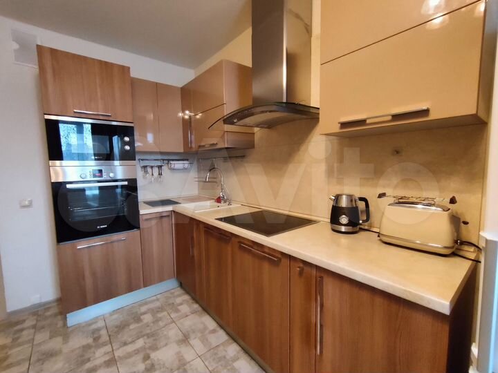 1-к. апартаменты, 40 м², 5/6 эт.