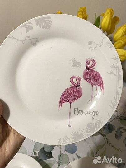 Набор тарелок