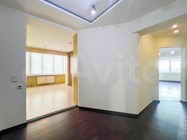 2-к. квартира, 79,8 м², 10/14 эт.