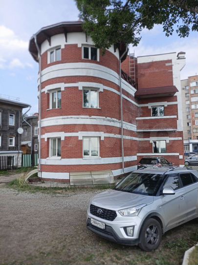 Здание, 530 м²