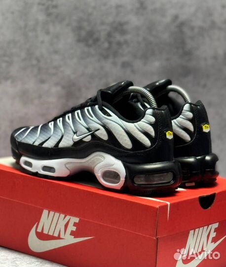 Кроссовки Nike Tn Plus (Арт.92847)