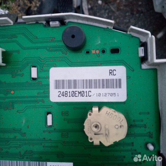 Панель приборов Nissan Tiida C11 седан 1.6 HR16DE