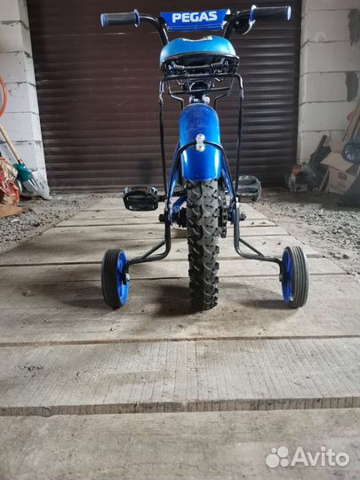 Детский велосипед