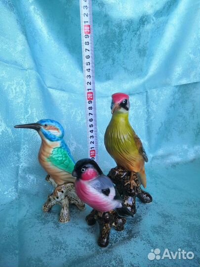 Статуэтка птицы