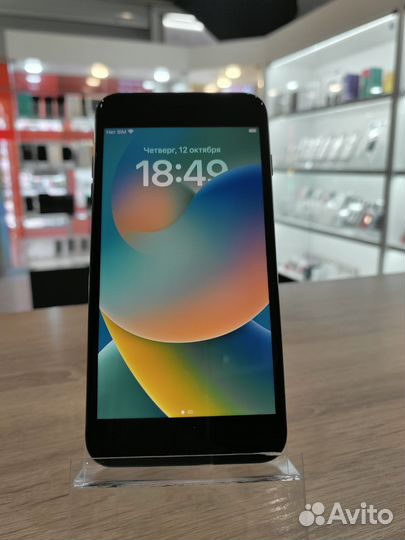 iPhone 8 Plus, 64 ГБ