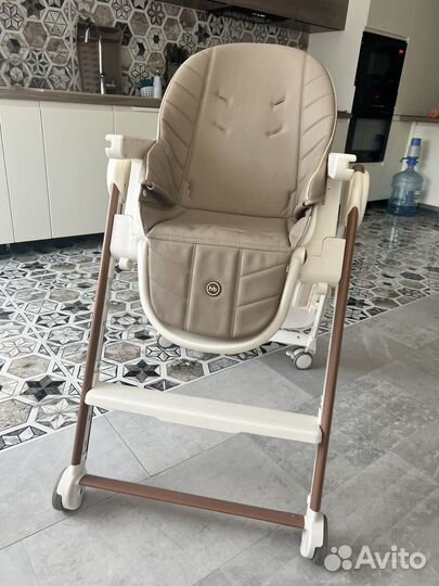 Стульчик для кормления happy baby berny v2