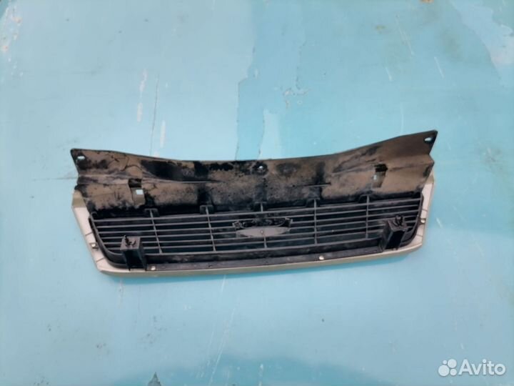 Решетка радиатора daewoo nexia n100