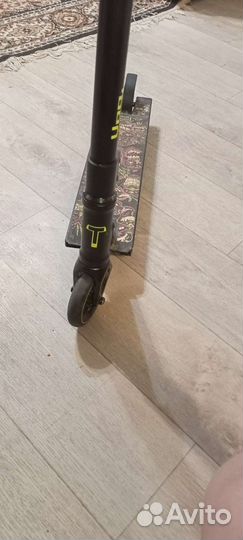 Трюковой самокат