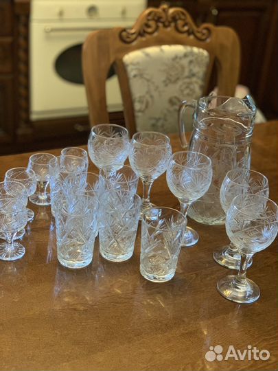 Набор хрустальных фужеров с графином