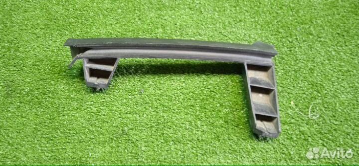 Направляющая стекла задняя левая Chevrolet Cobalt