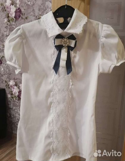 Блузки для школы