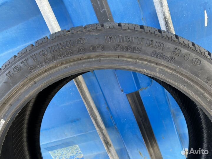 Pirelli Sottozero Winter 240 245/40 R19 98V