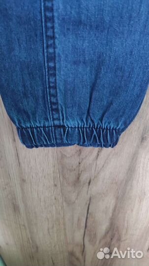Джинсовый костюм для мальчика 128 см