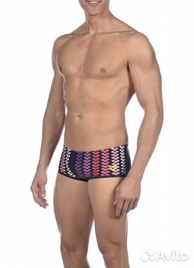 Плавки-шорты новые с заниженной талией Arena