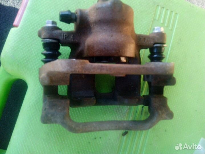 Супорта передние