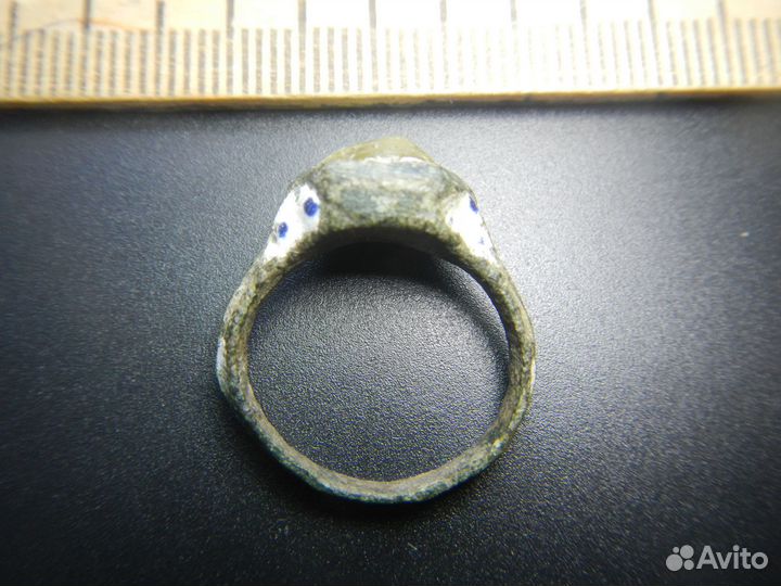Перстень 17 век.Эмали.Вставка