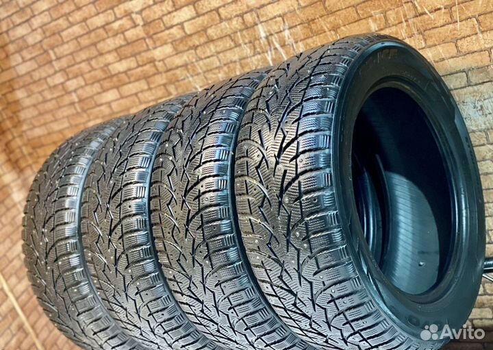 Toyo Observe G3-Ice 235/55 R17