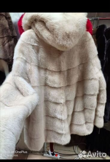 Шуба норковая 54-58. Новая. Длина 80