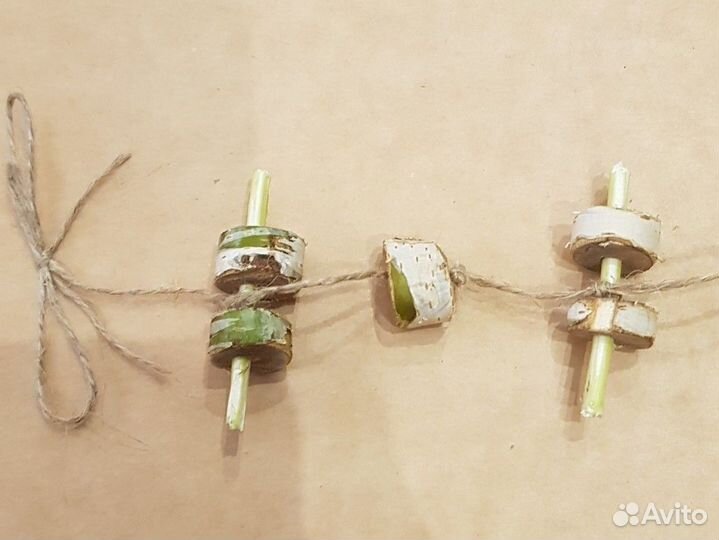 Игрушка для попугаев и птиц