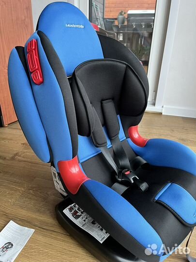 Продаю детское автокресло Leaderkids группа 1-2